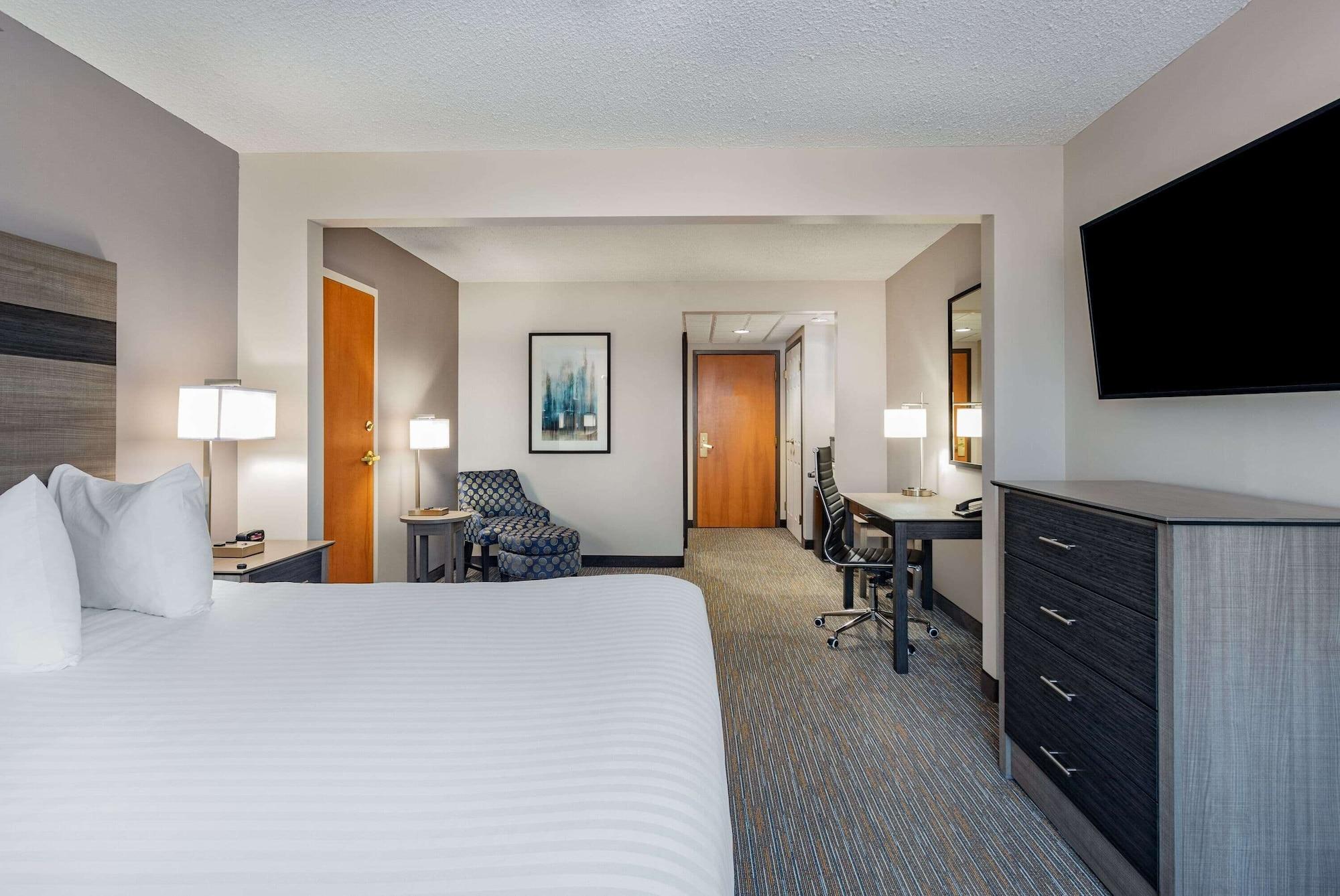 Wingate By Wyndham Hotel Lima